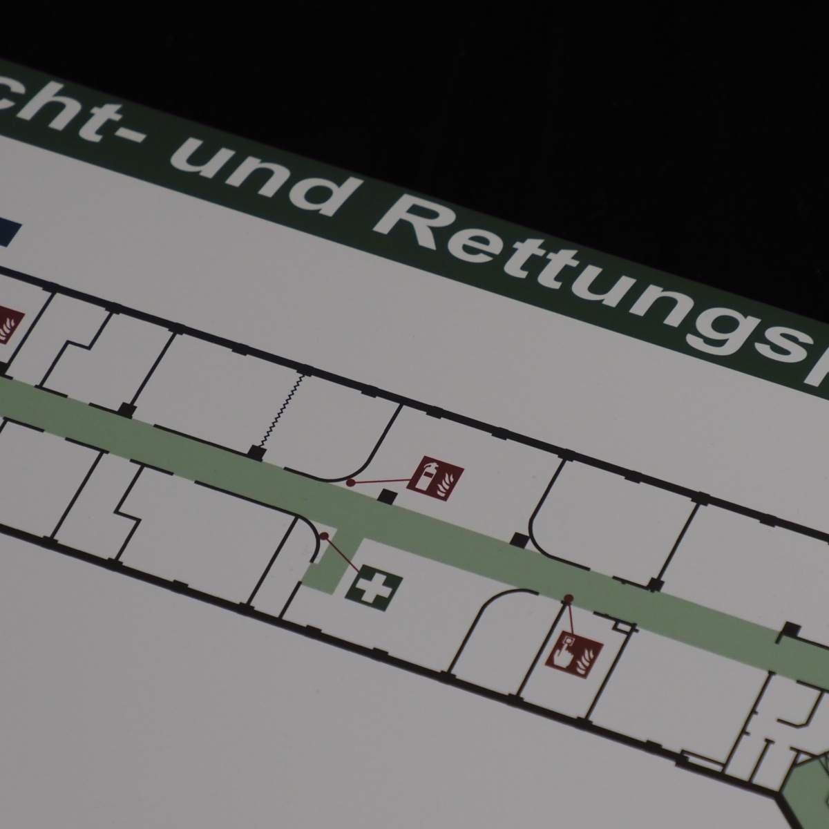 Produktversprechen und erweitertes Leistungsportfolio PERMALUX